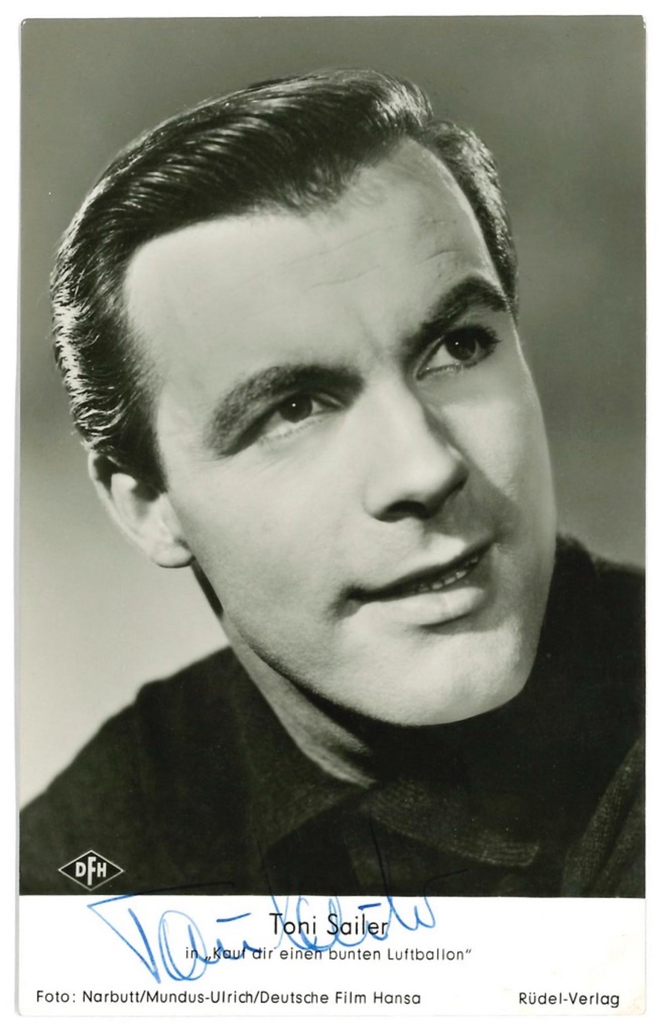 Autographisches Porträt von Toni Sailer - Vintage b/w Postcard - 1950er Jahre