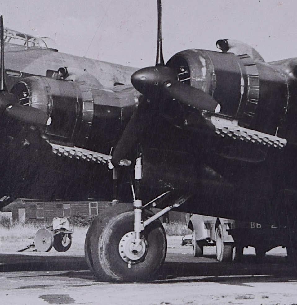 Avro Lancaster Bomber DS689 ABC-fitted original 1943 silver gelatin photograph - Realist Photograph by Unknown