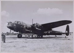 Avro Lancaster Bomber DS689 photo originale de 1943 au gelatine argentée ajustée pour ABC