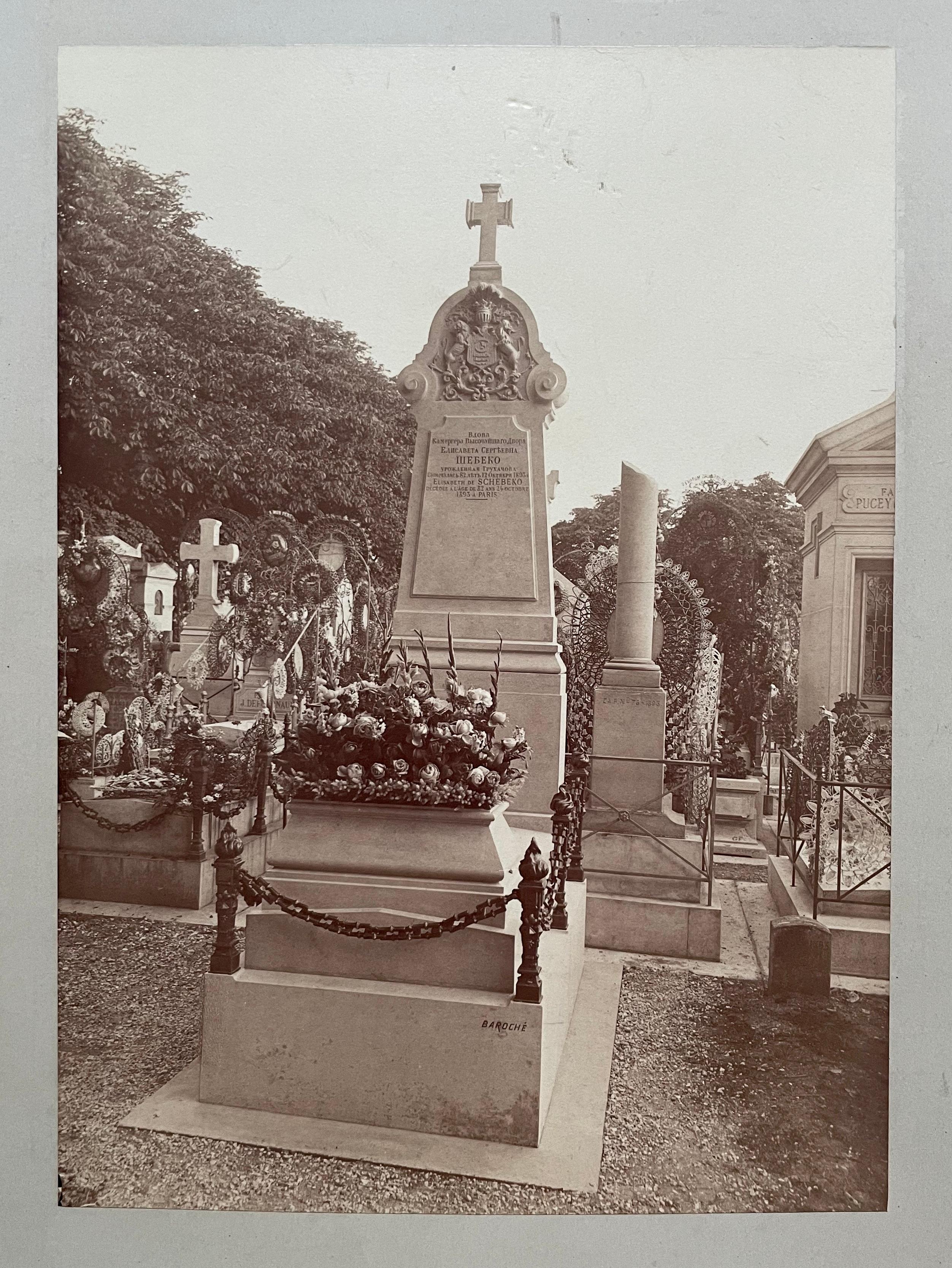 Cimitero di Batignolles, Parigi, fotografia datata 1893 - Photograph di Unknown