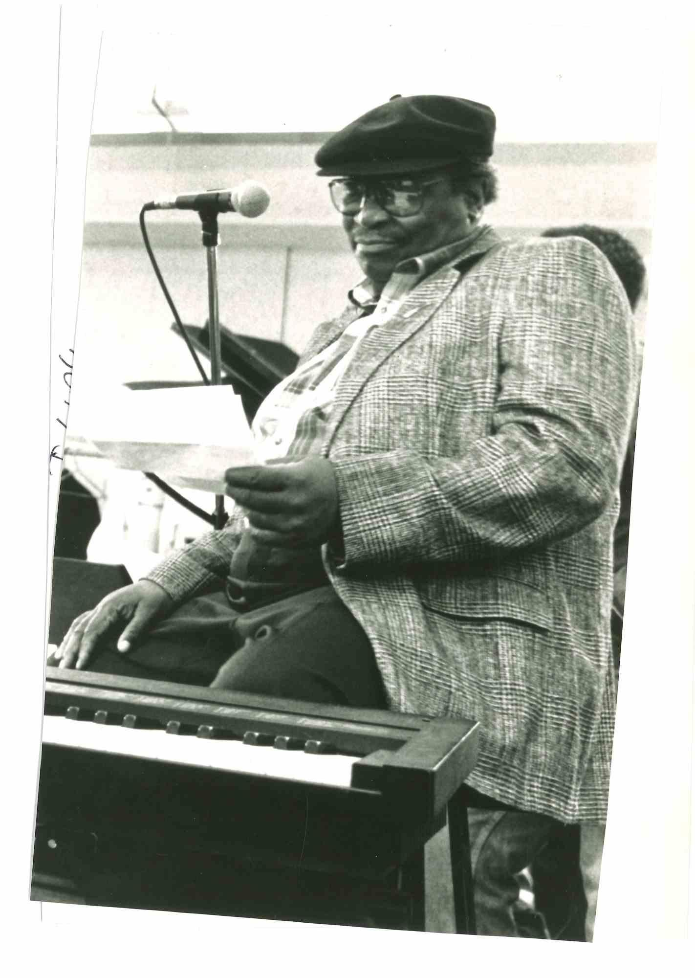 Unknown Figurative Photograph - B.B. KIng  - Vintage Photo - 1980s