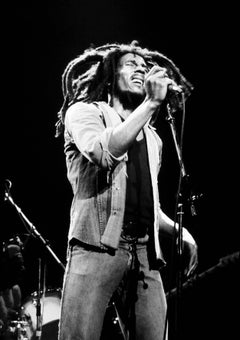 Bob Marley Singing on Stage Globe Photos Fine Art Print