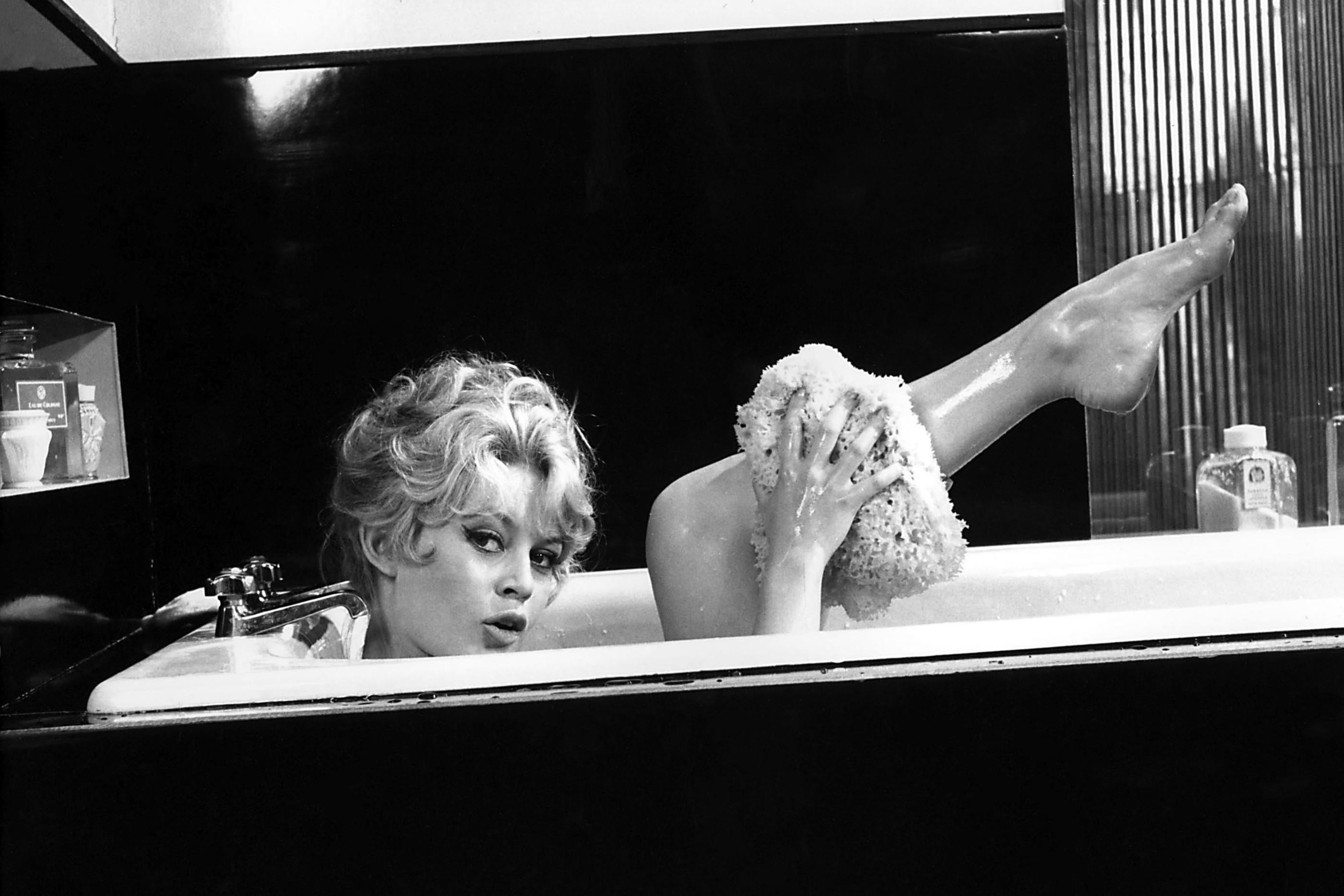 Unknown Portrait Photograph - Brigitte Bardot Bathing