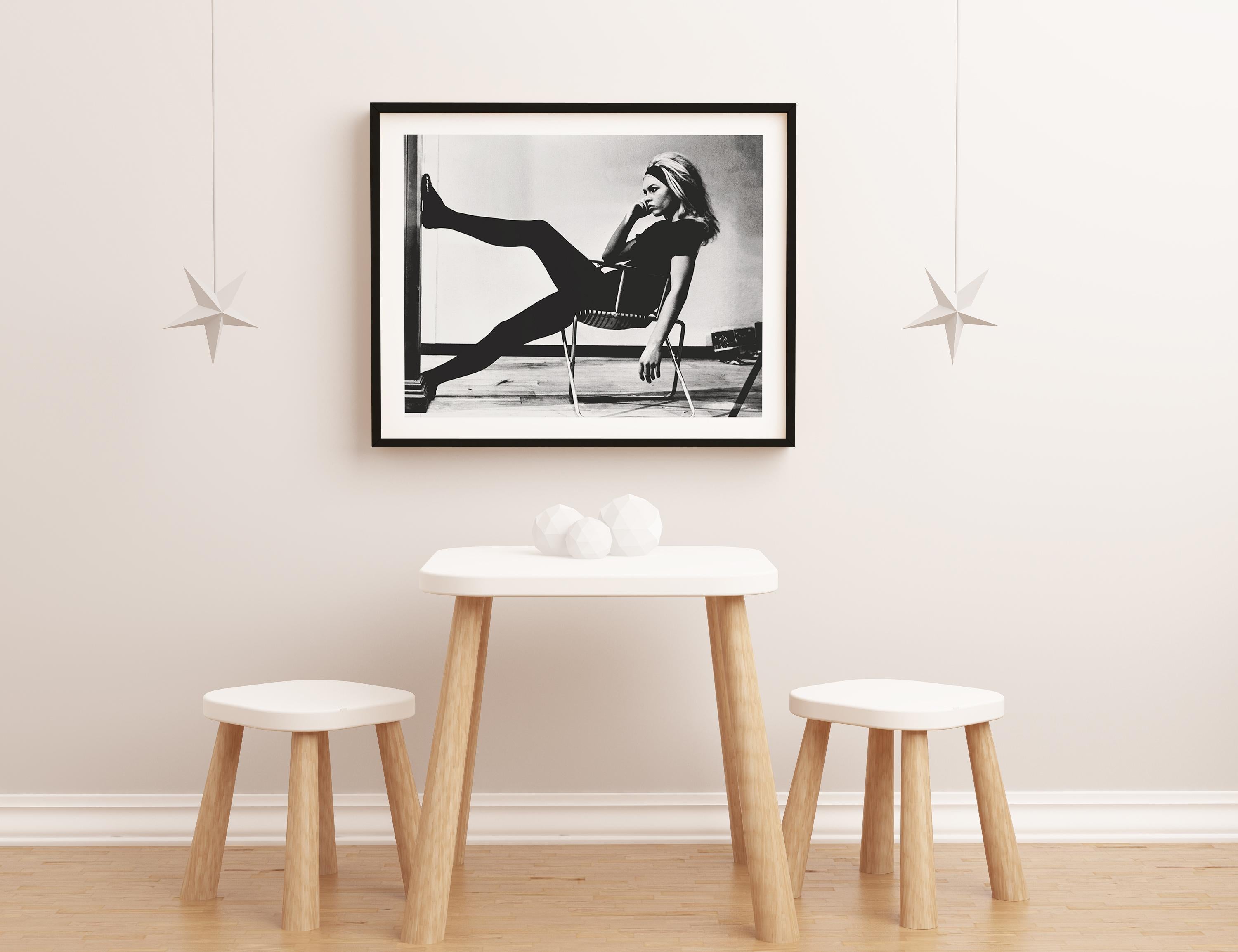 Brigitte Bardot Sexy French Actress Leaning Back Globe Photos Fine Art Print - Gray Portrait Photograph by Unknown