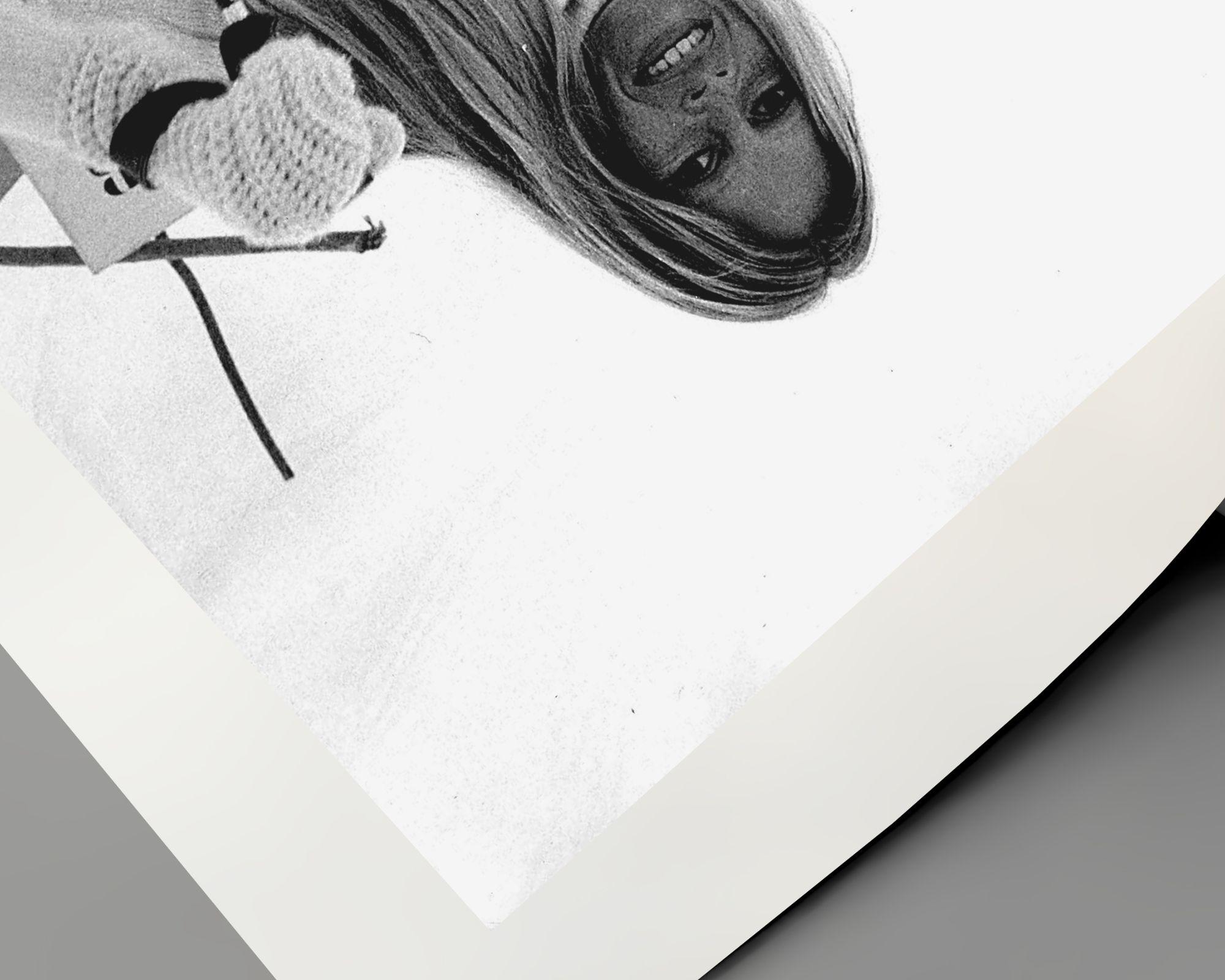 Brigitte Bardot con gli sci - Photograph Contemporaneo di Unknown