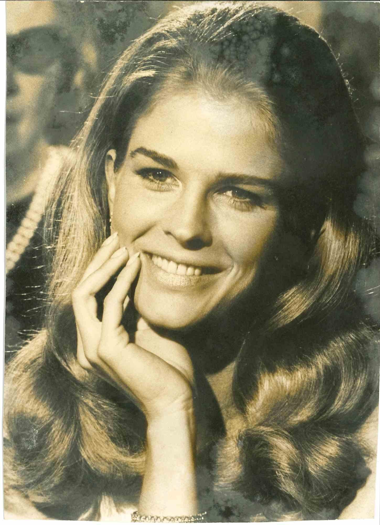 Unknown Figurative Photograph - Candice Bergen - Vintage Photograph - 1960s