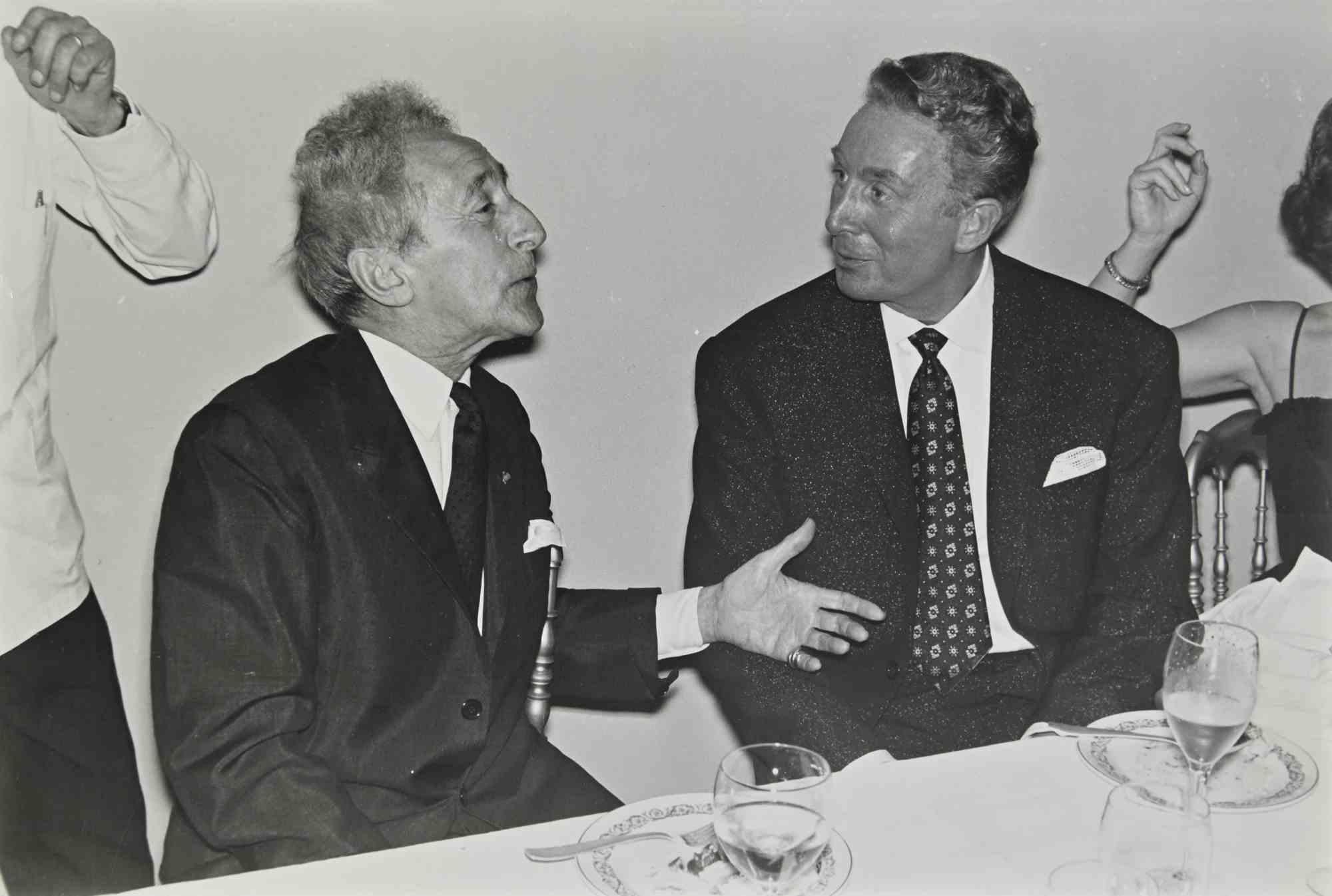 Figurative Photograph de Unknown - Charles Trenet y Jean Cocteau - Fotografía de época - Años 60