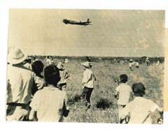 Avión de chocolate en Cuba  - Foto histórica   - 1960s