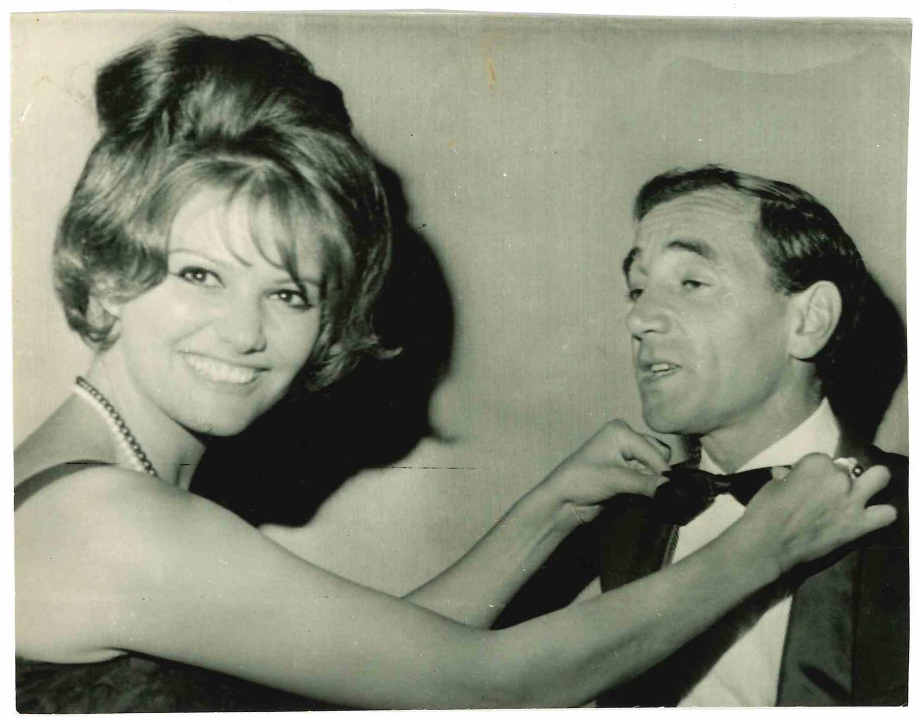 Unknown Portrait Photograph - Claudia Cardinale and Charles Aznavour - Vintage Photo - 1960s