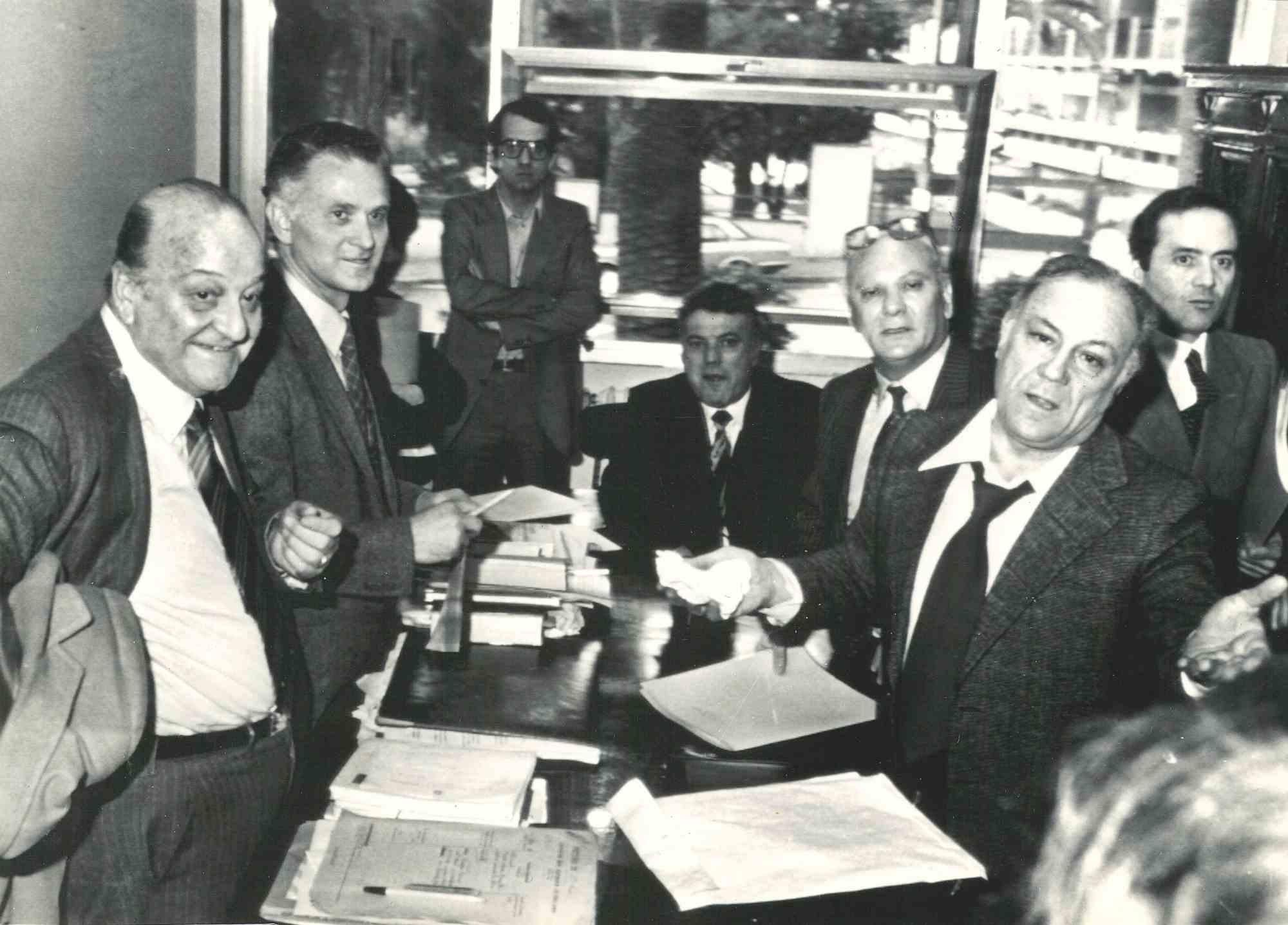 Figurative Photograph de Unknown - Claudio Villa - Foto de época - Años 60