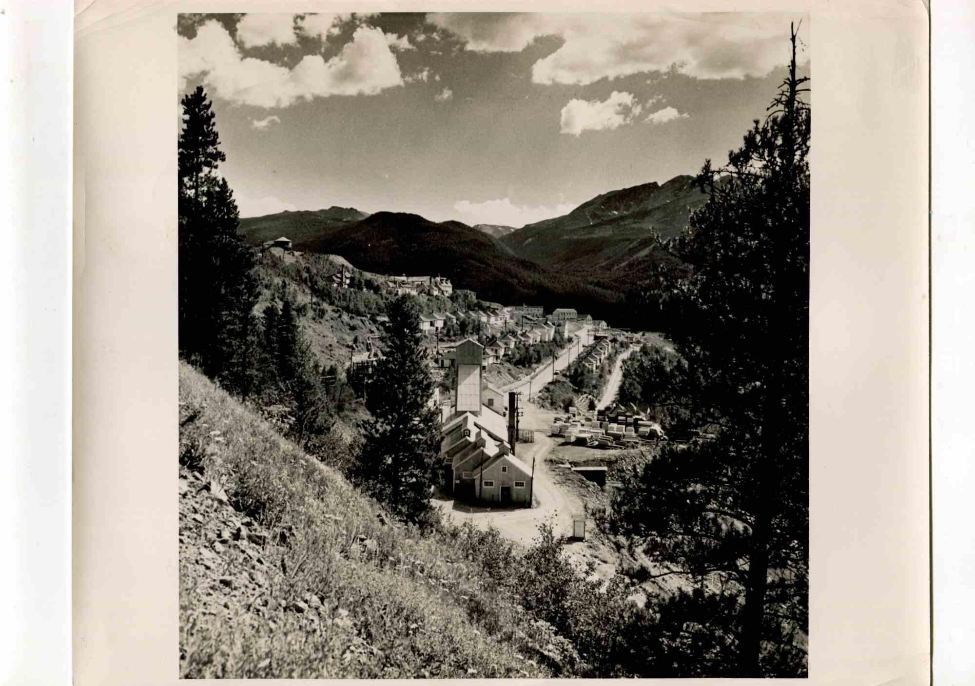 Figurative Photograph di Unknown - Colorado - Fotografia d'epoca americana - Metà del XX secolo
