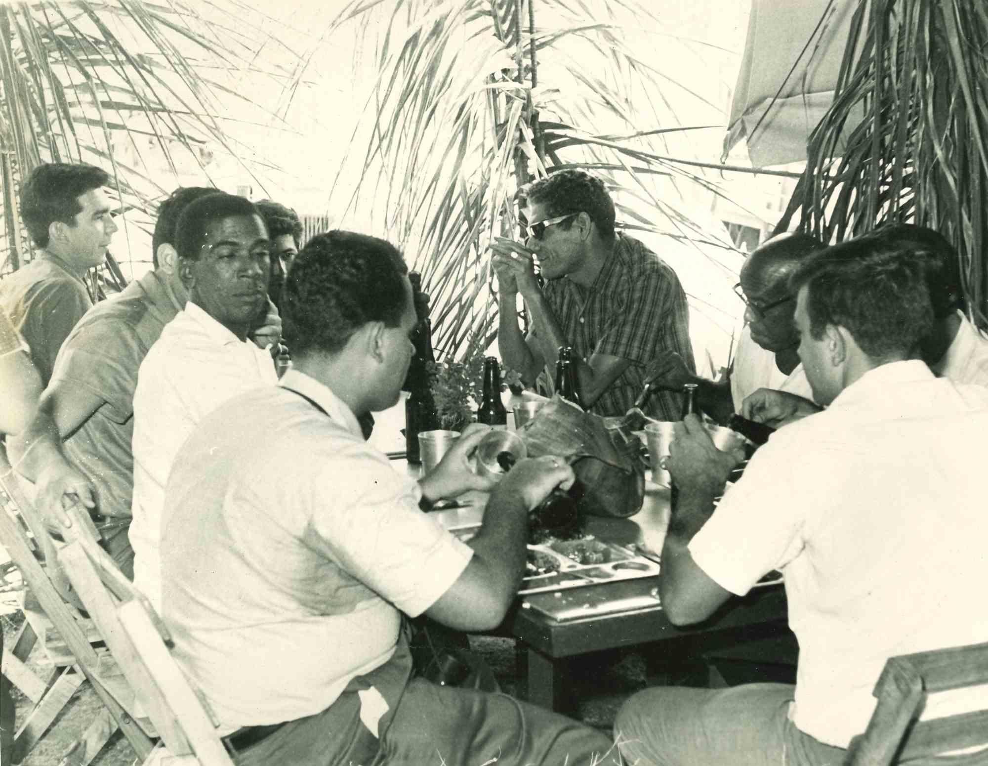Unknown Figurative Photograph - Cuban Socialists - Historical Photo - 1960s