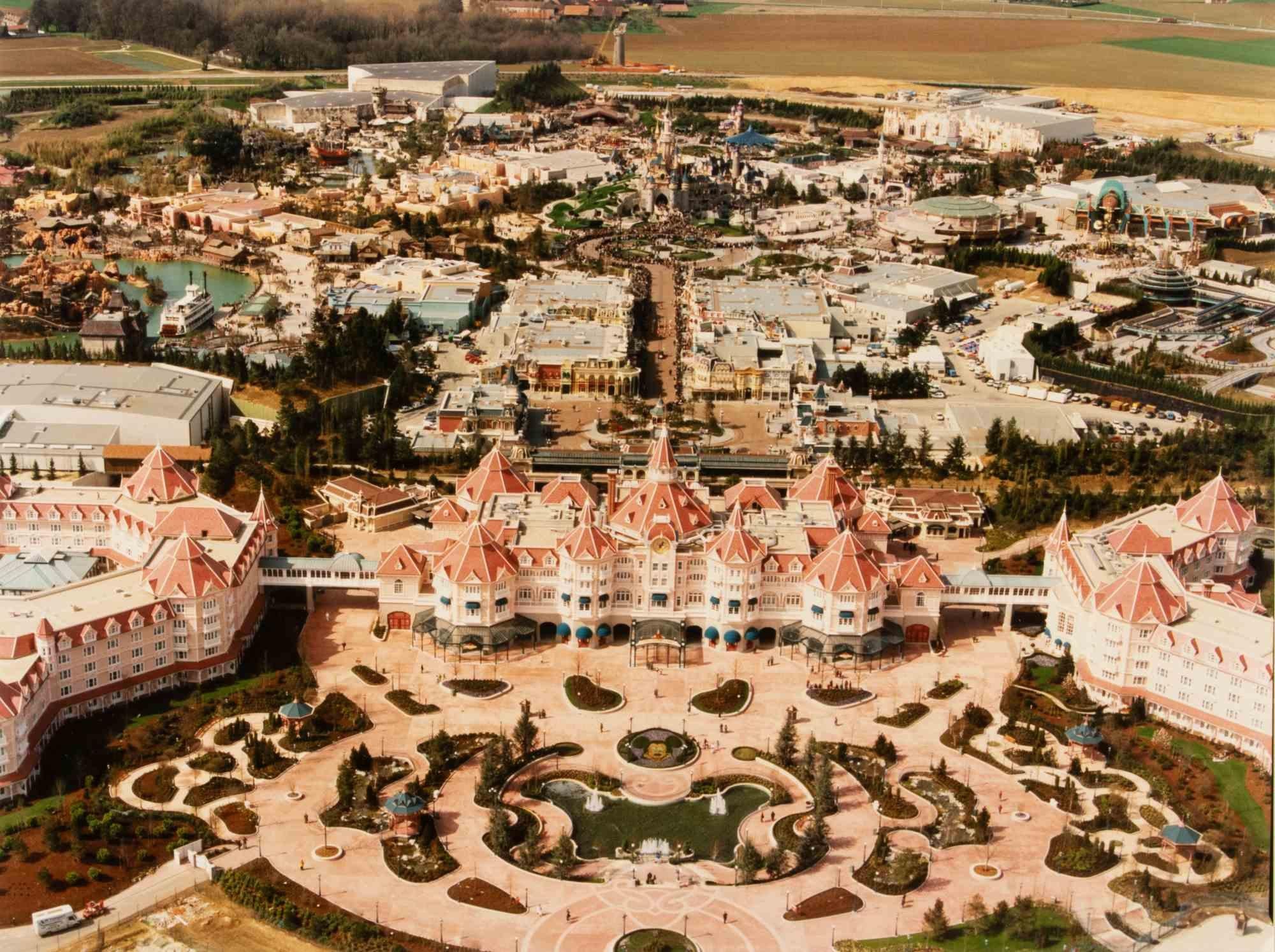 Unknown Figurative Photograph - Disneyland Hotel - Vintage Photograph - 1990s