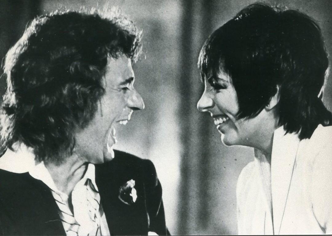 Unknown Black and White Photograph - Dudley Moore and Liza Minnelli - Original Vintage Photograph - 1981