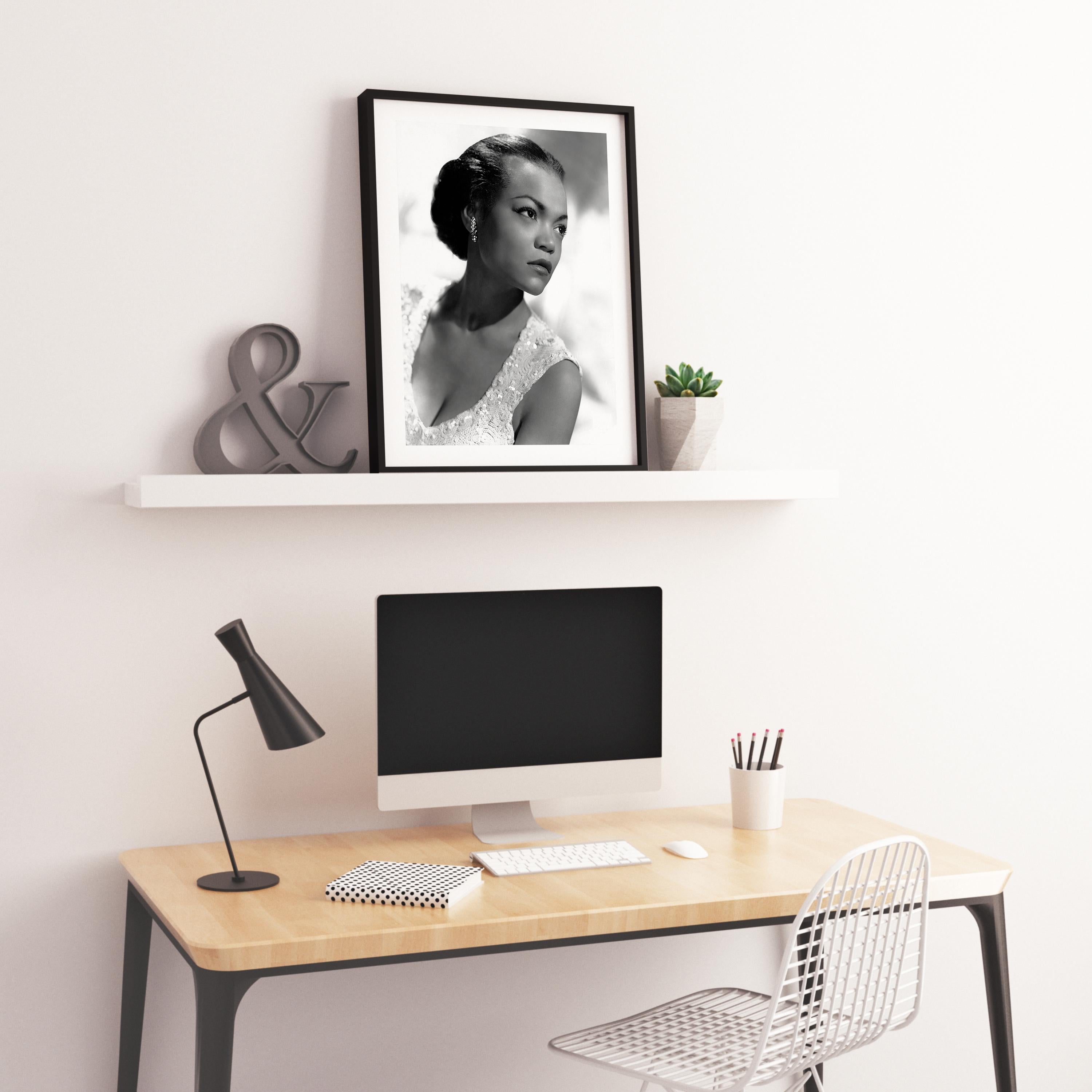 Eartha Kitt Elegant Studio Portrait Globe Photos Fine Art Print For Sale 1