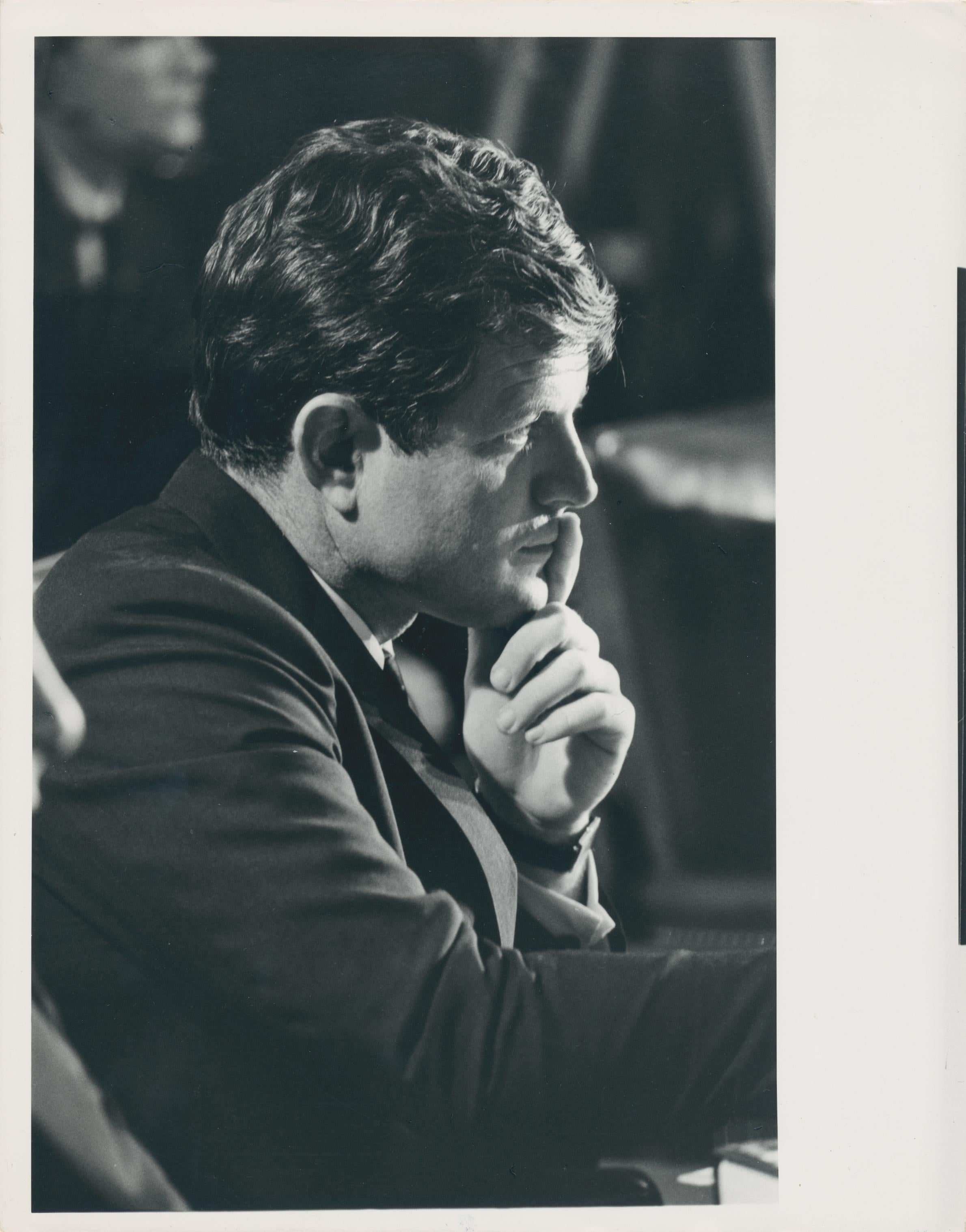 Black and White Photograph Unknown - Edward Kennedy, date inconnue