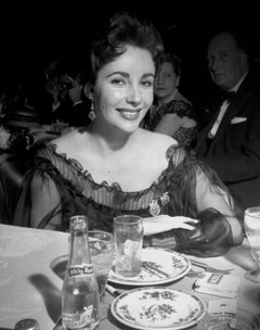 Elizabeth Taylor Candid at Dinner Globe Photos Fine Art Print