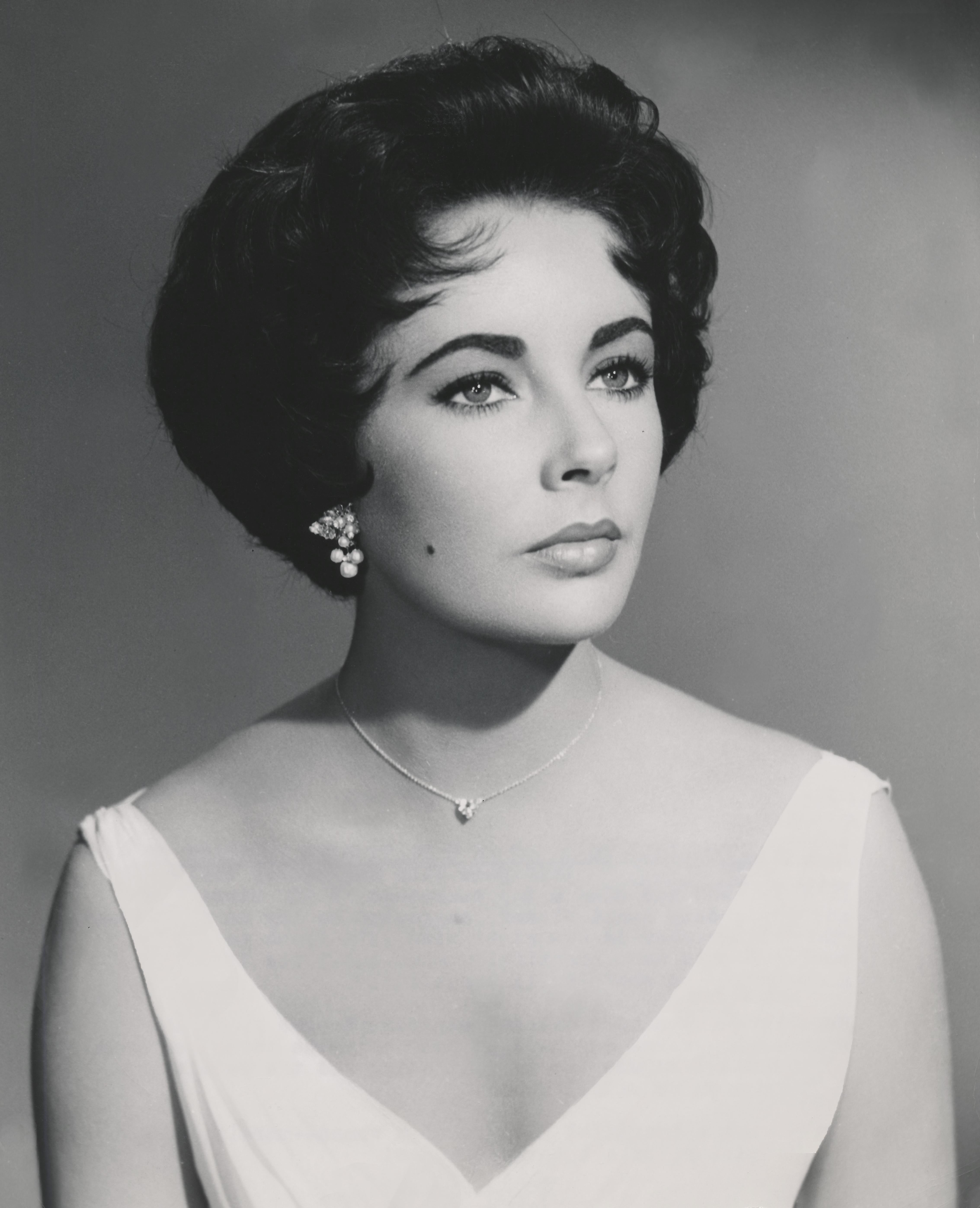 Unknown Black and White Photograph - Elizabeth Taylor Iconic Classical Headshot Fine Art Print
