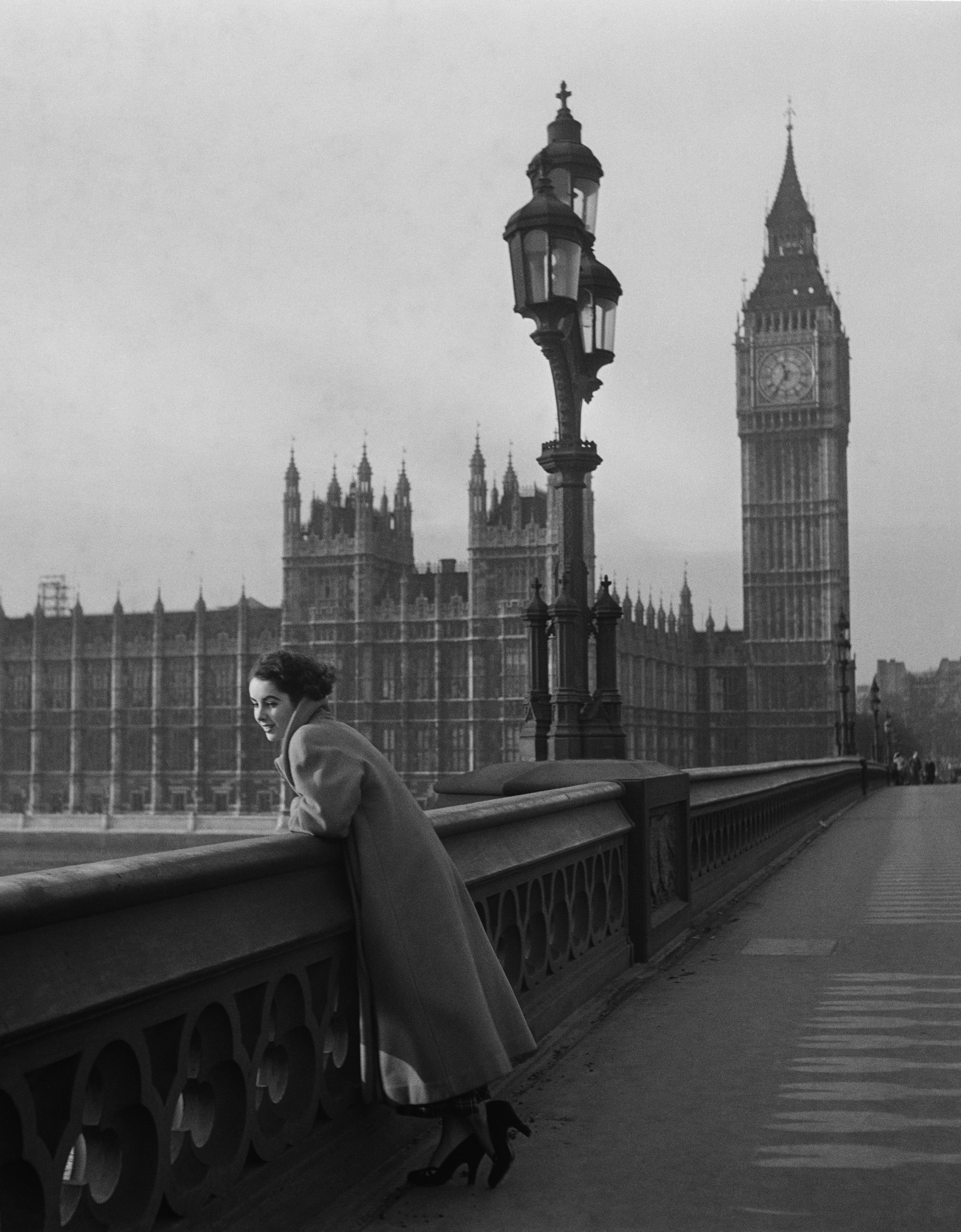 Unknown Black and White Photograph - Elizabeth Taylor In London (1948) - Silver Gelatin Fibre Print