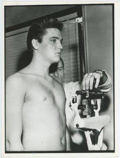 Elvis Presleys berühmtes Einzugsfoto in die Armee 1959