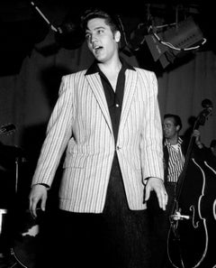 Vintage Elvis Presley on Stage Globe Photos Fine Art Print