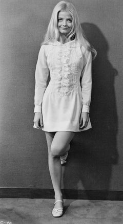 Ewa Aulin - Robe courte blanche vintage avec photographie d'origine