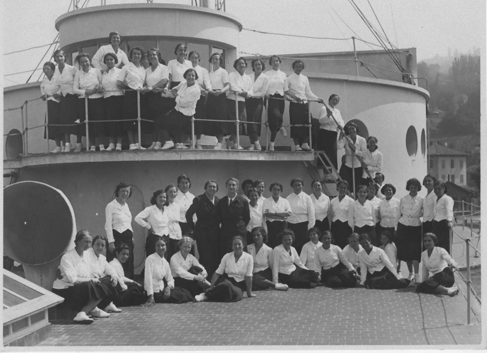 Unknown Portrait Photograph - Fascism Period in Italy - Women Posing on a Boat - Vintage b/w Photo - 1934