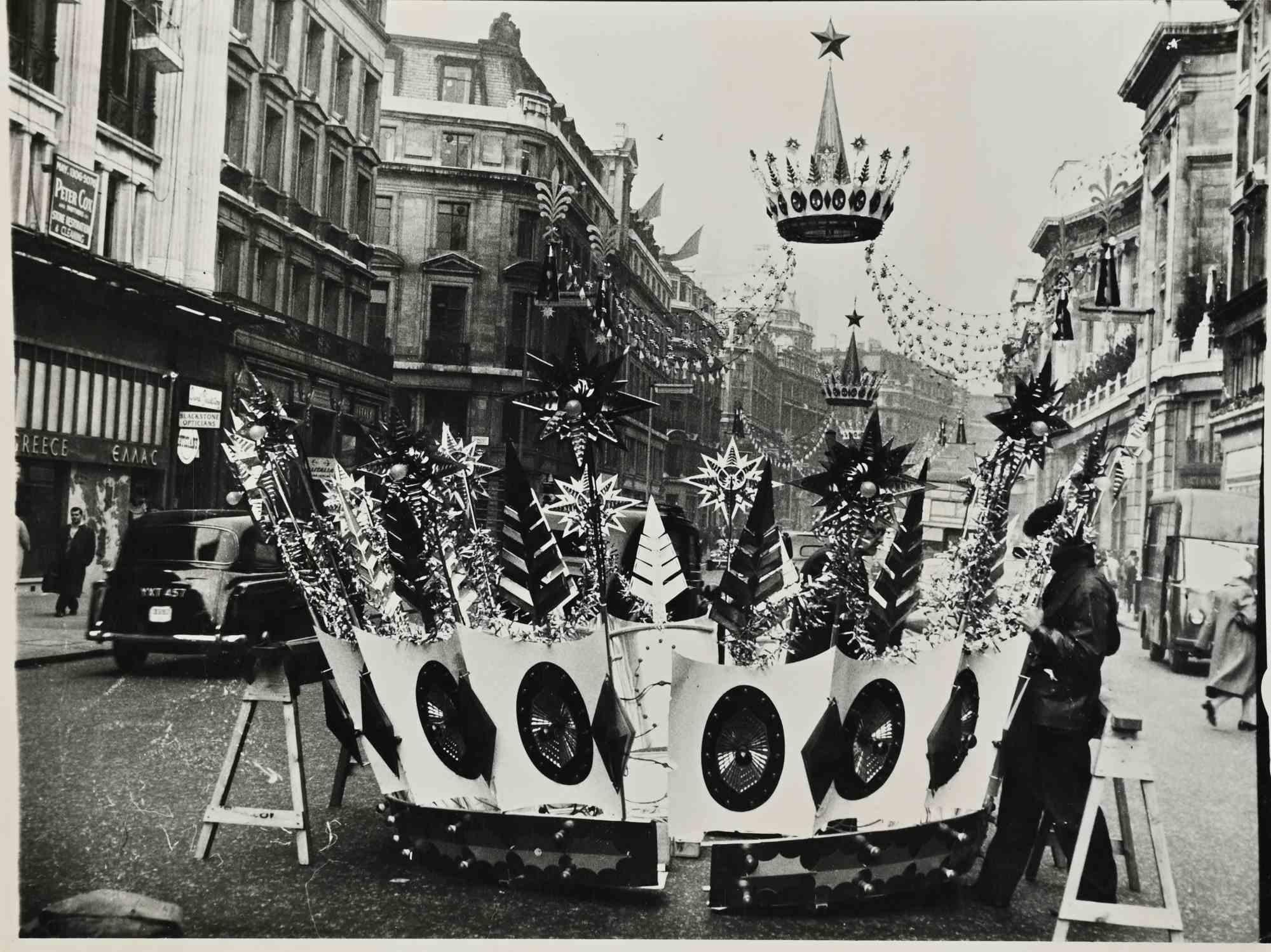 Festival - Photo - Mid-20th century
