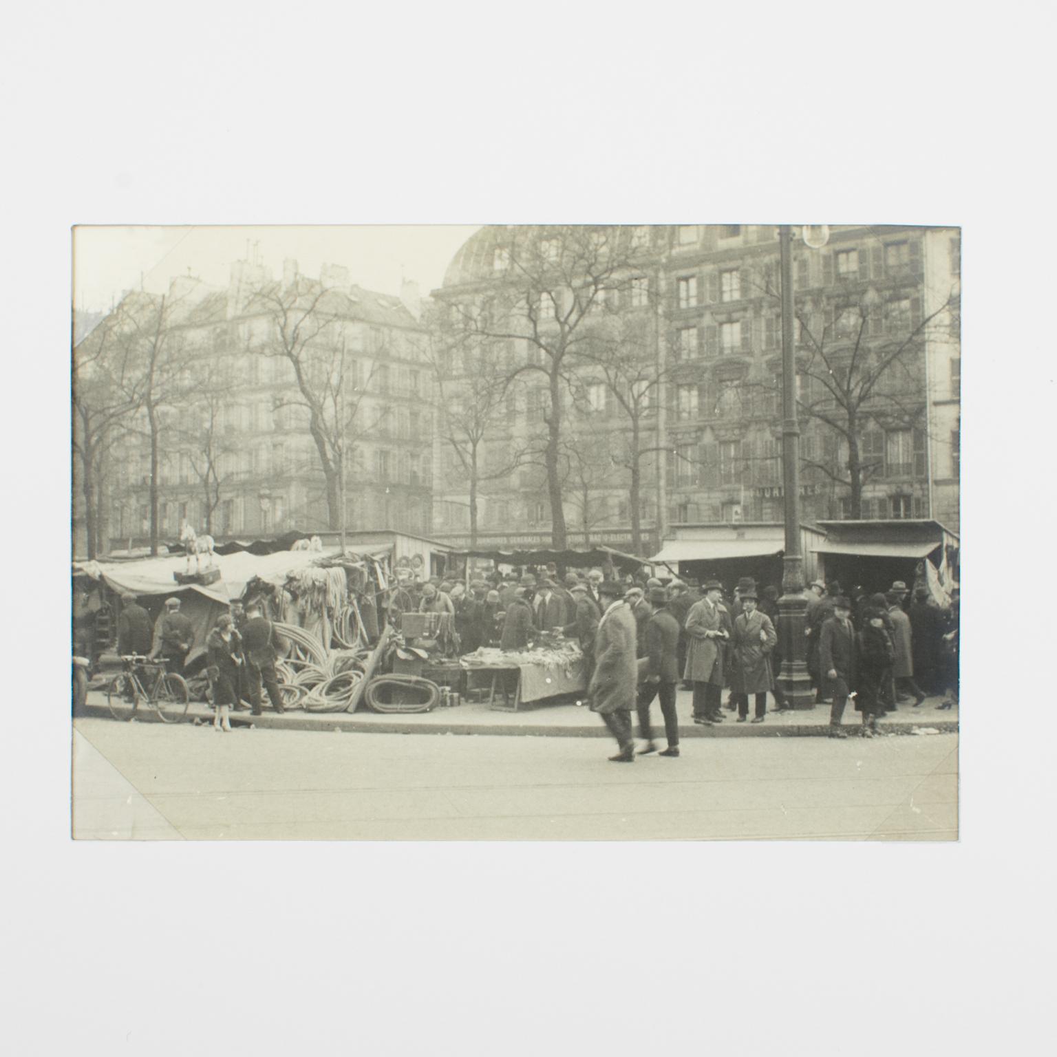 Flea Market in Paris, 1927, Silver Gelatin Black and White Photography - Gray Landscape Photograph by Unknown