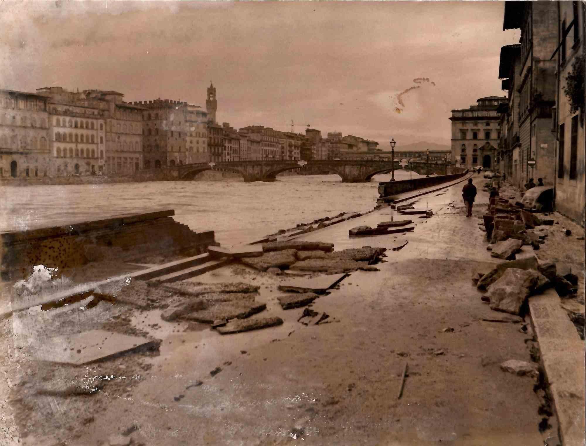 Unknown Black and White Photograph - Florence Devastated by the Waters of the Arno - 1966