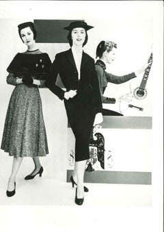 Foreign Fashion in The U.S. - Vintage Photograph - Mid 20th Century