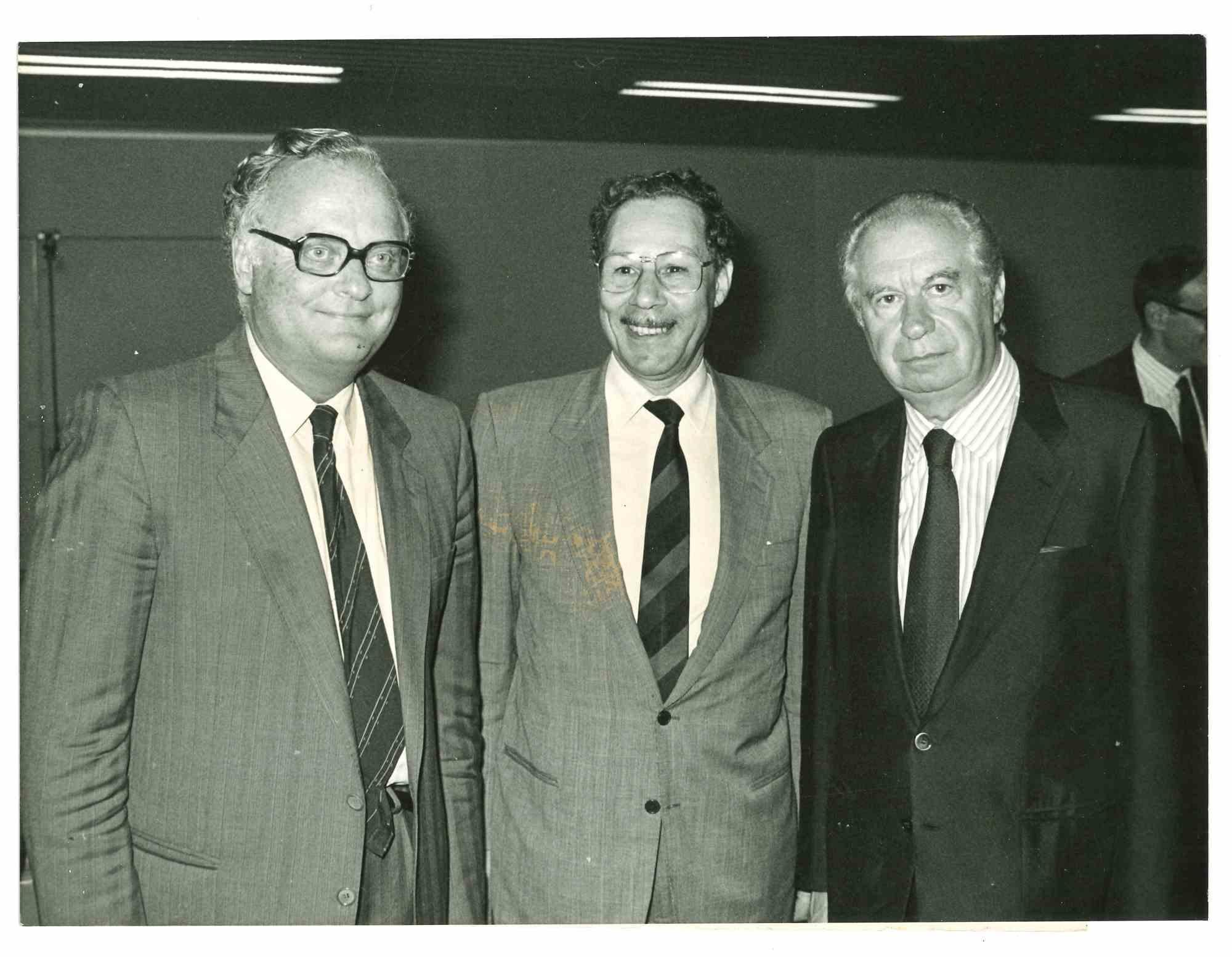 Unknown Portrait Photograph - Franco Reviglio, Belkacem Nabi and Clelio Darida - 1986