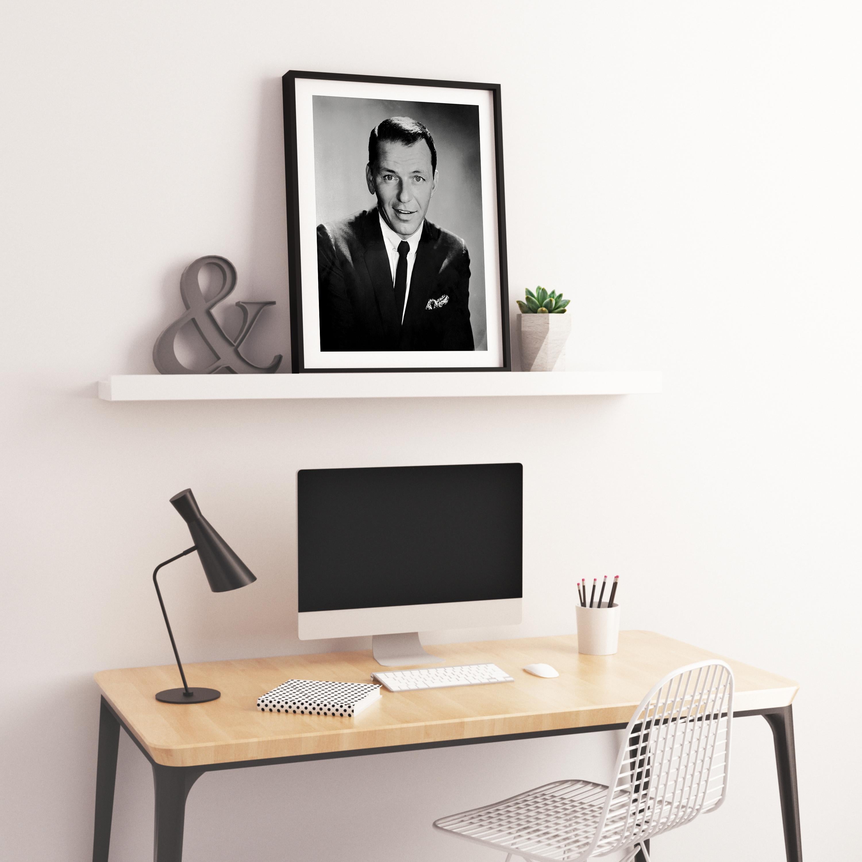 Frank Sinatra: actor y cantante estadounidense Globe Photos Fine Art Print en venta 2