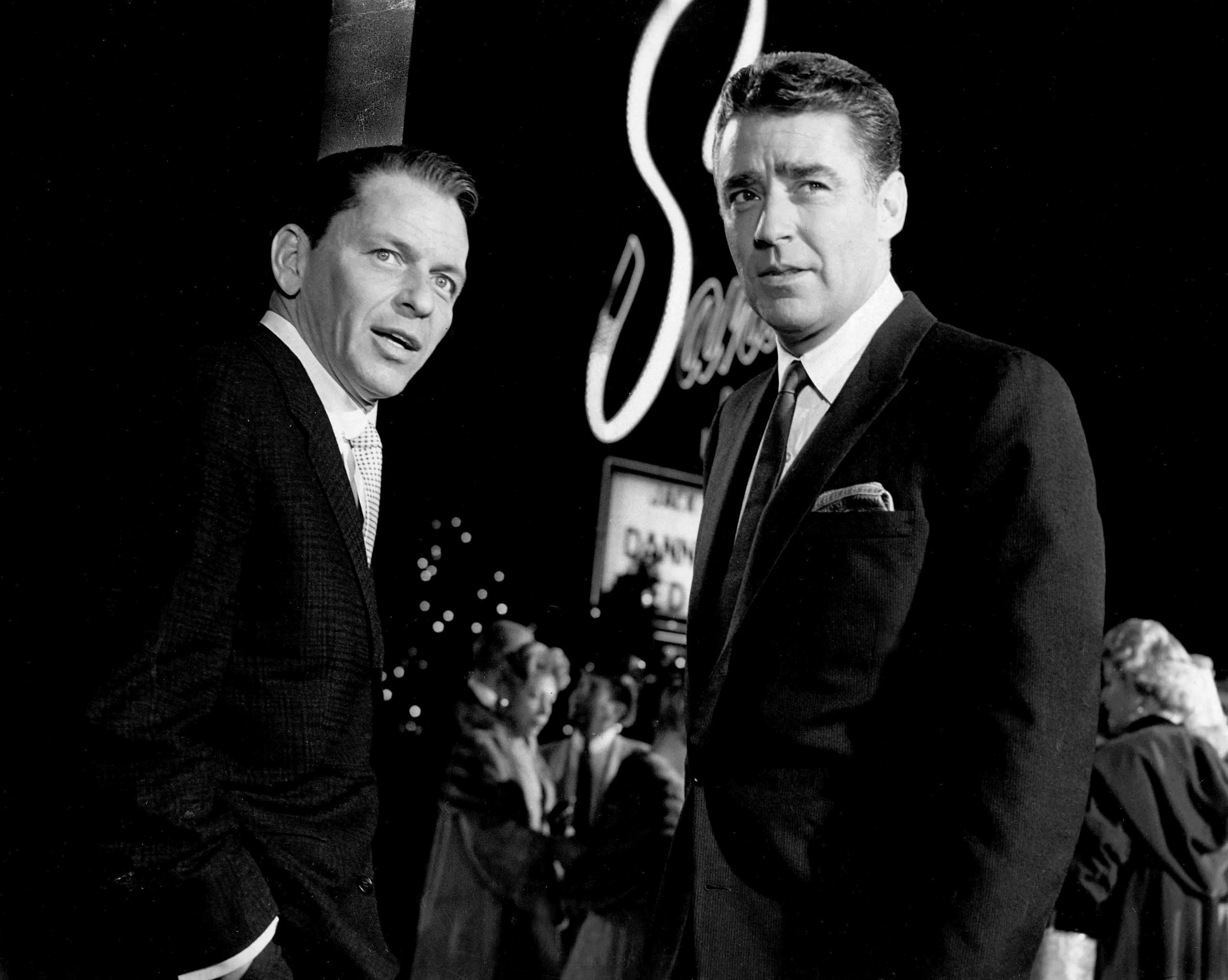 Unknown Portrait Photograph – Frank Sinatra und Peter Lawford