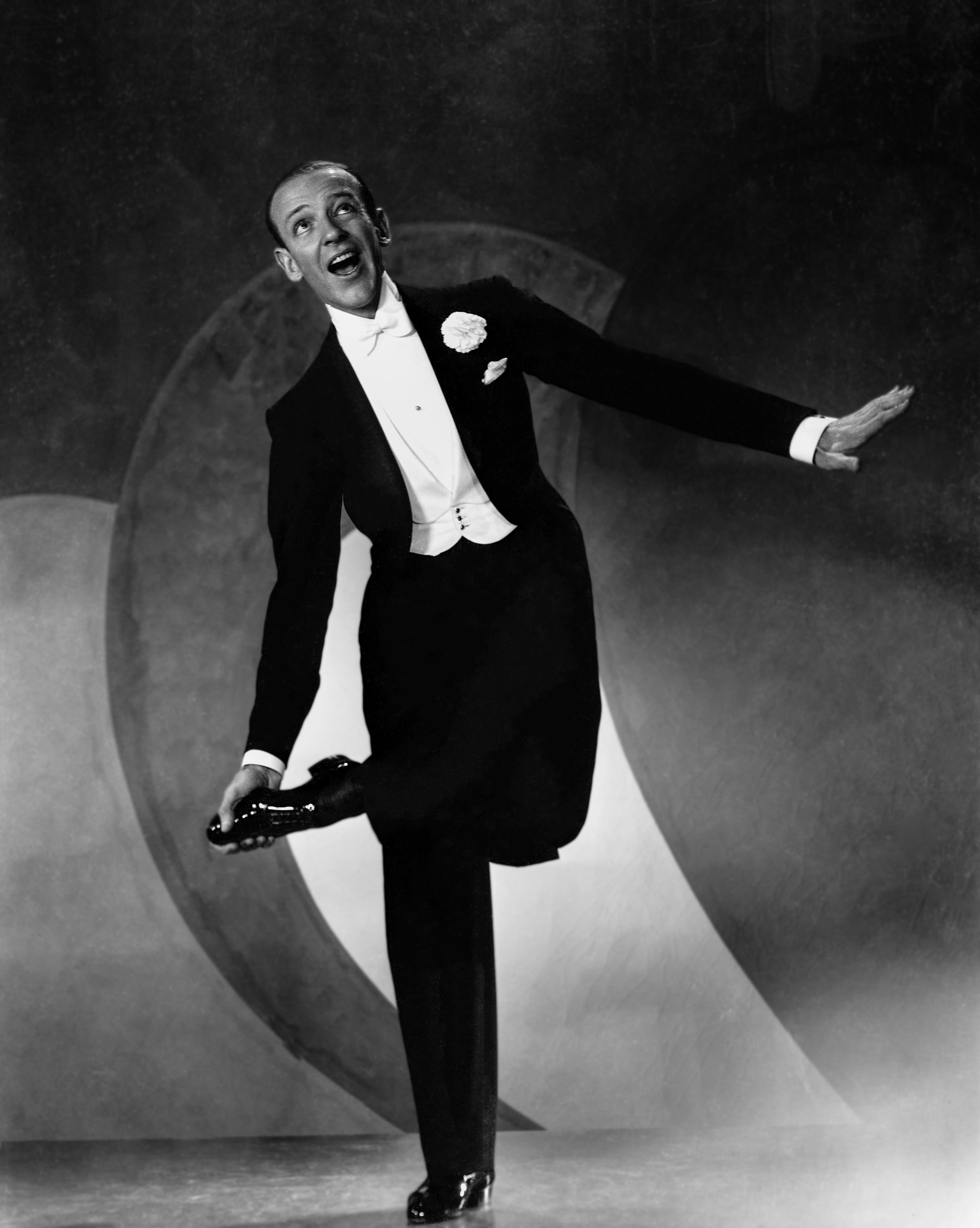 Unknown Black and White Photograph - Fred Astaire Dancing in the Studio Movie Star News Fine Art Print