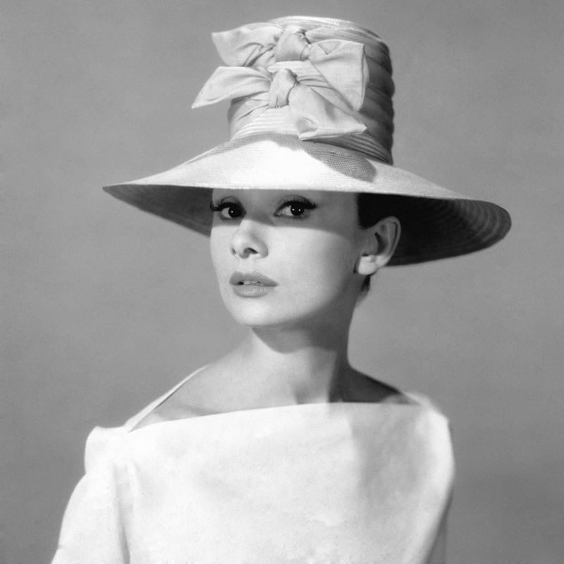 Portrait Photograph di Unknown - Funny Face (1957) Stampa alla gelatina d'argento - formato grande