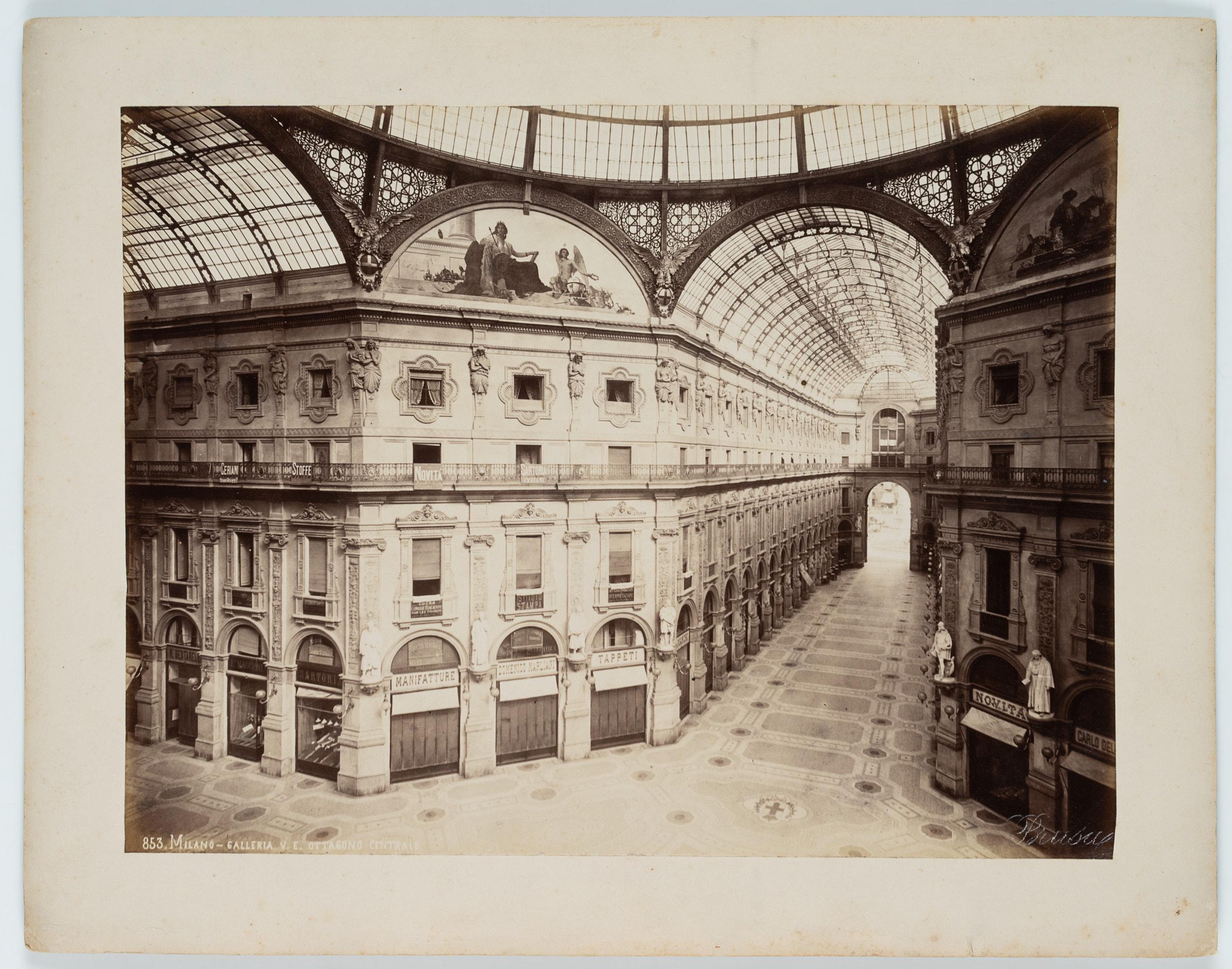 Galleria Vittorio Emanuele II, Mailand - Photograph de Giovanni Battista Brusa