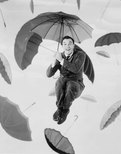 Gene Kelly "Singin' in the Rain" II Globe Photos Fine Art Print