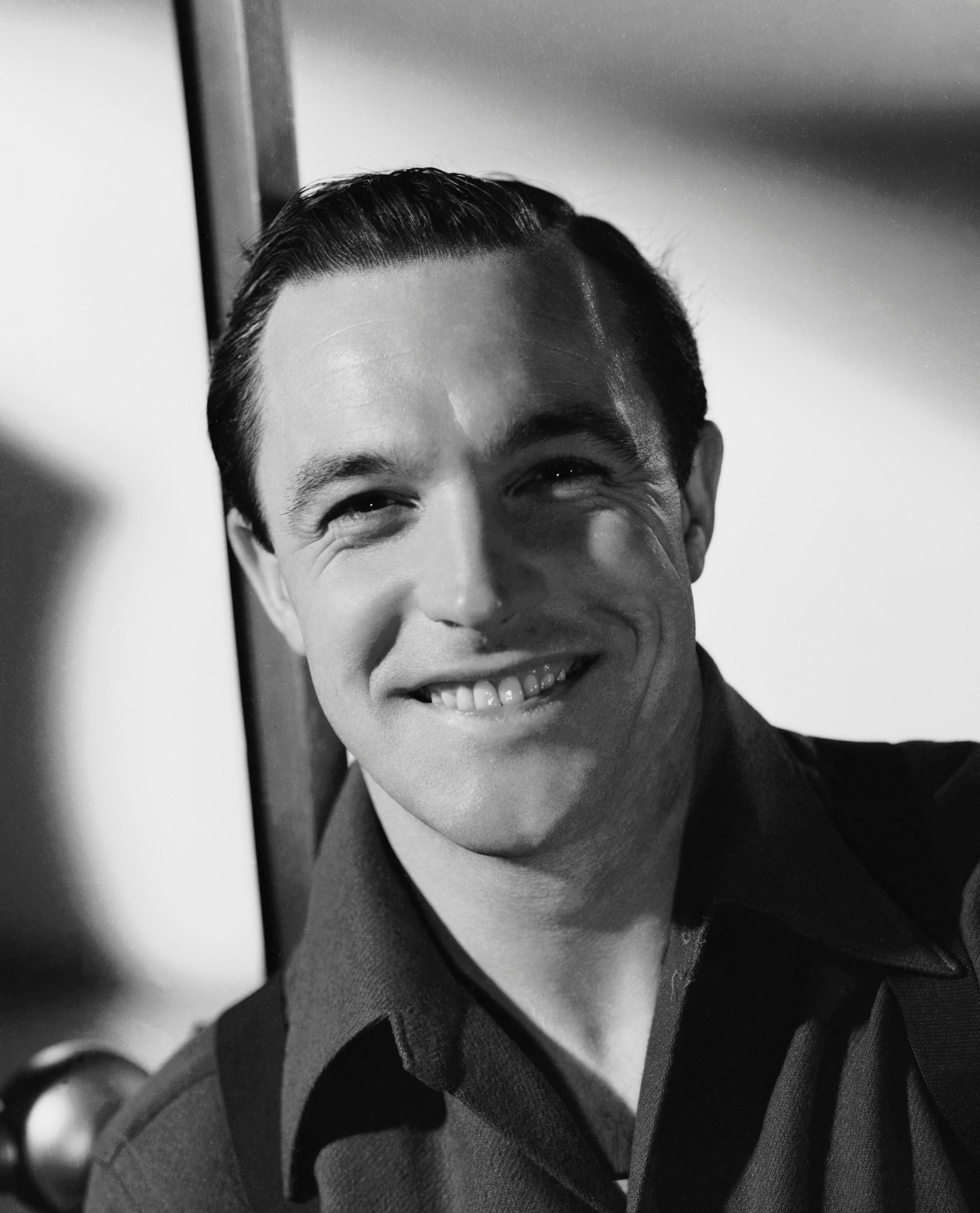 Unknown Portrait Photograph - Gene Kelly with Big Smile Globe Photos Fine Art Print