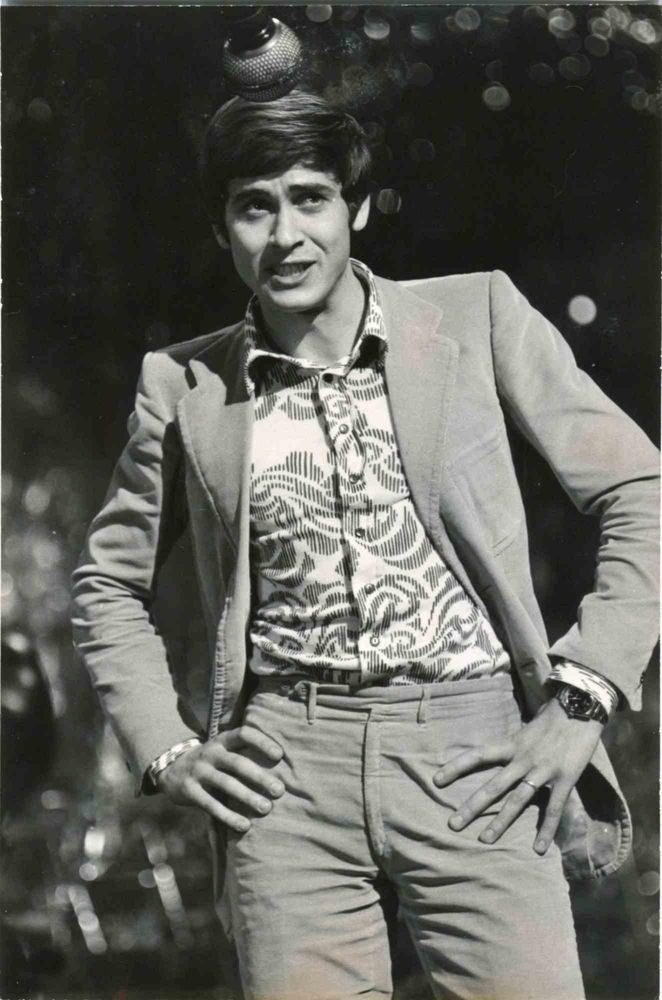 Figurative Photograph de Unknown - Gianni Morandi - Foto de época - Años 70