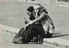 Girls with Ice Cream - Photo - 1970s
