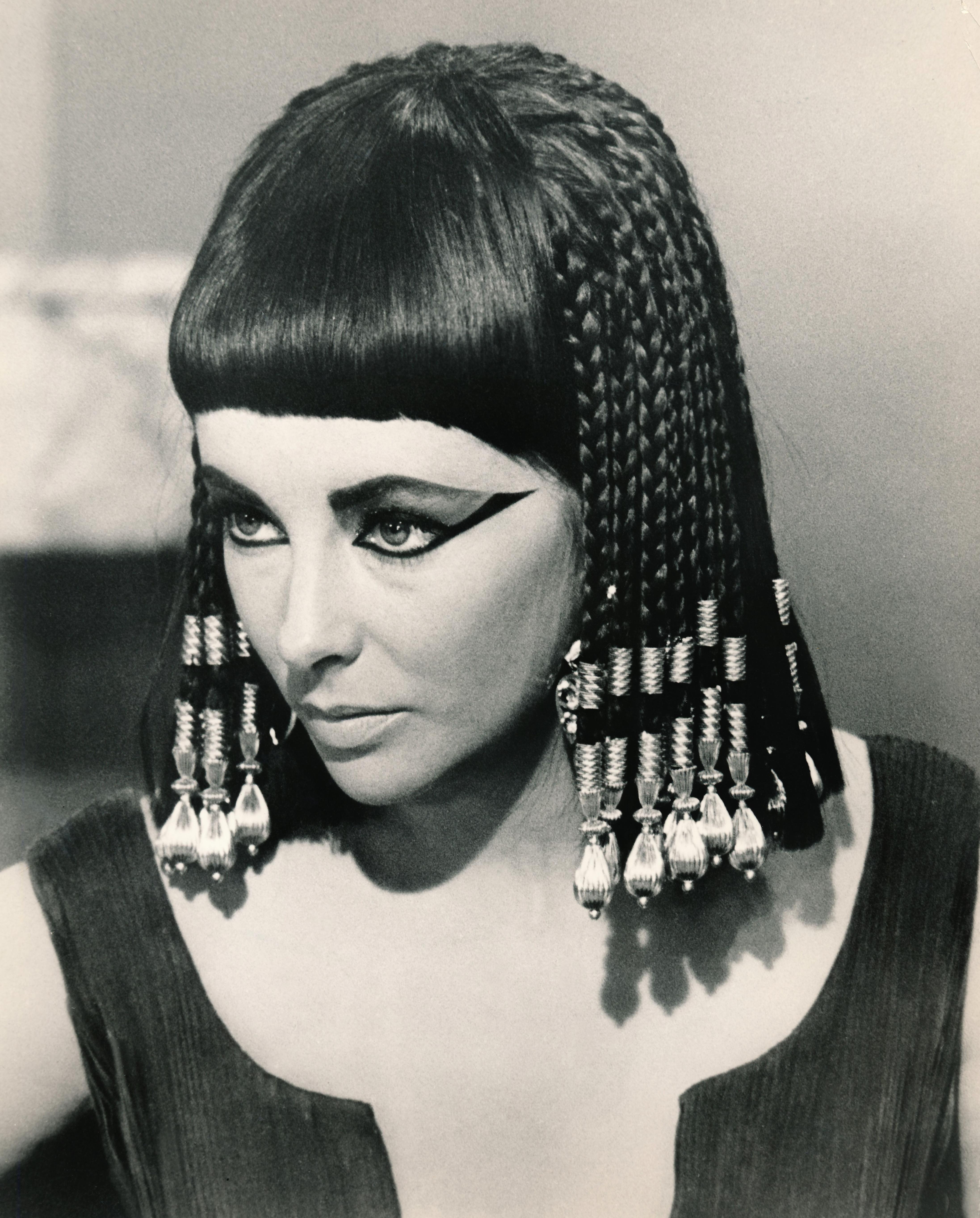 Unknown Black and White Photograph - Headshot of Elizabeth Taylor as Cleopatra Fine Art Print