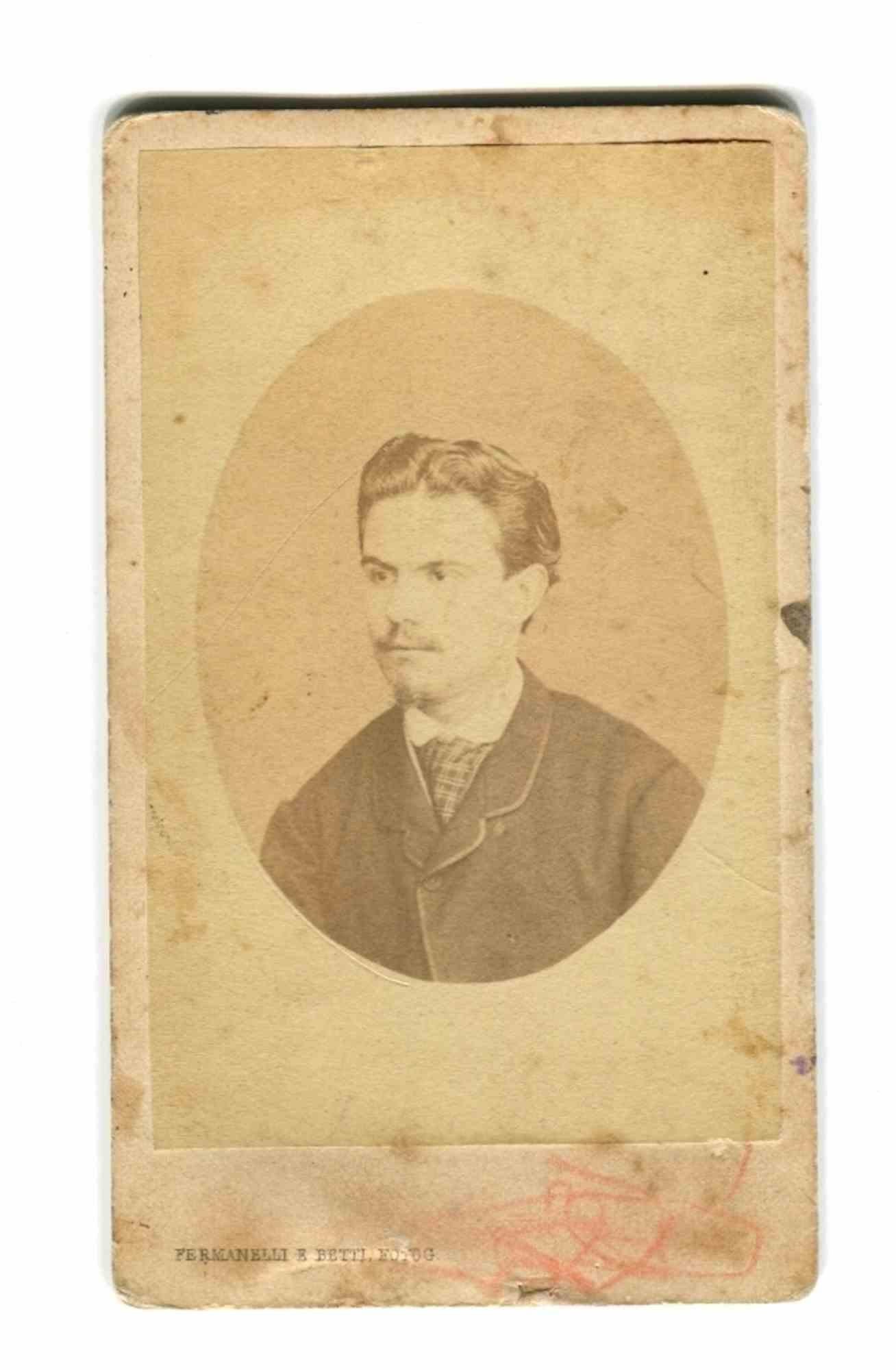 Historical Photo - Portrait - Vintage Photo - 19th Century