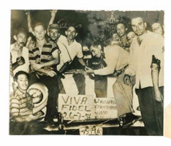 Vintage Historical Photo - Viva Fidel - 1956