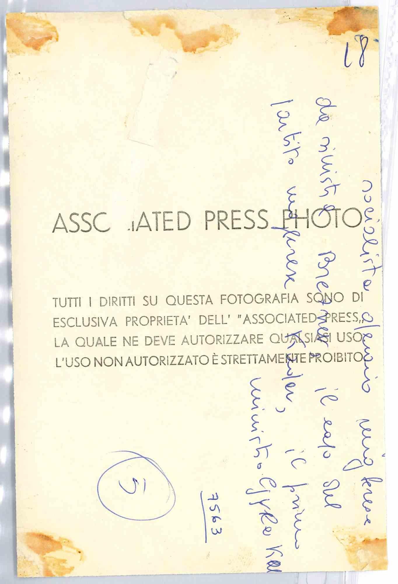 Congrès du parti communiste hongrois à Budapest - Photo vintage - 1966 - Photograph de Unknown