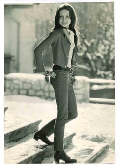 Vintage In Pose - Photo - 1960s