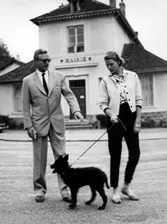 Ingrid Bergman y Lars Schmidt con perro