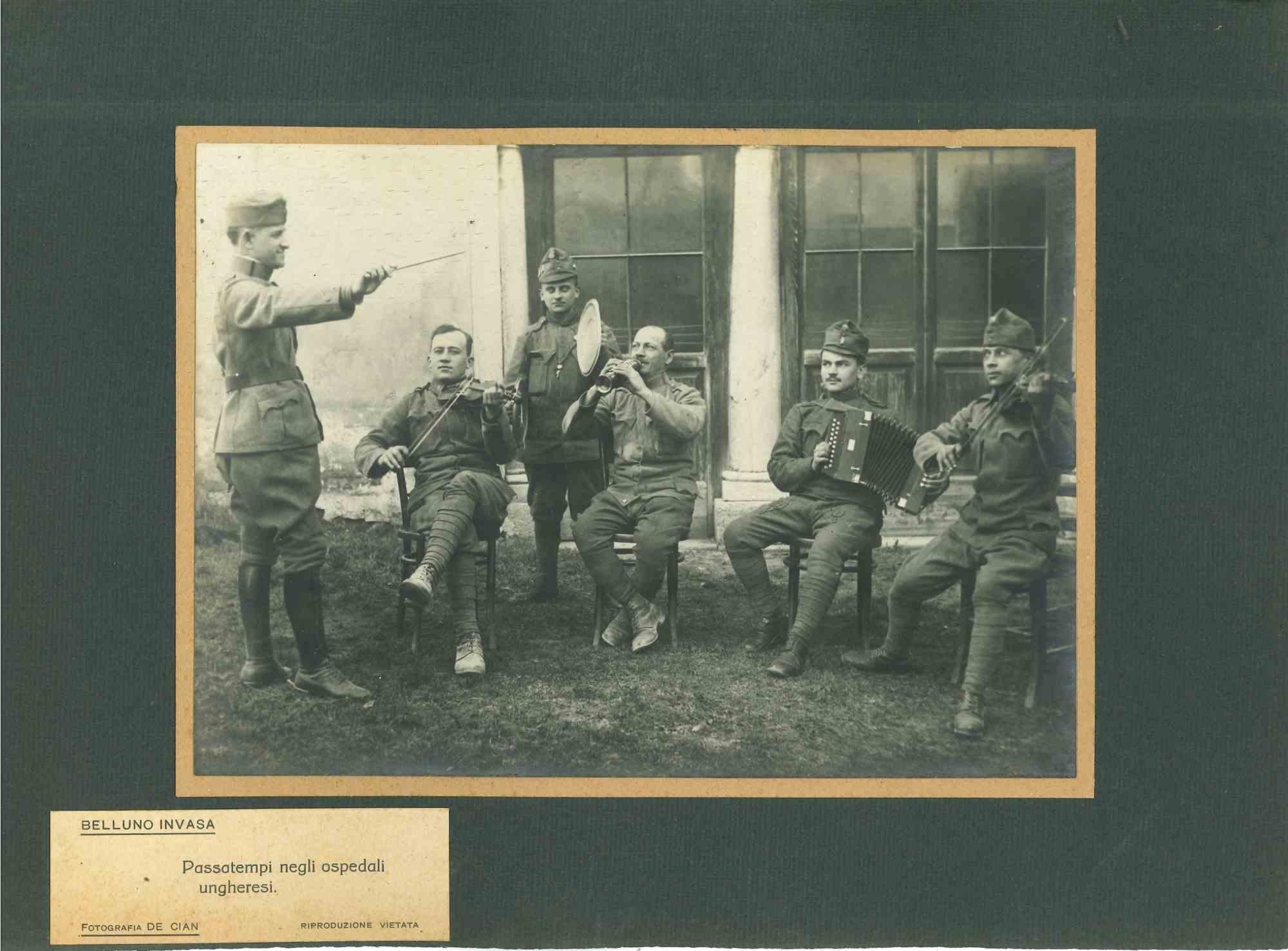 Unknown Figurative Photograph - Invasion of Belluno - Pastimes in Hungarian Hospitals - Photograph - 1918