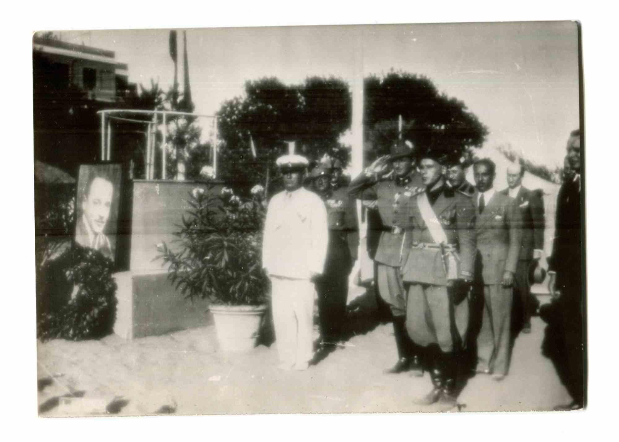 Unknown Figurative Photograph - Italian Fascism Era - Mussolini - Vintage Photo - 1930s
