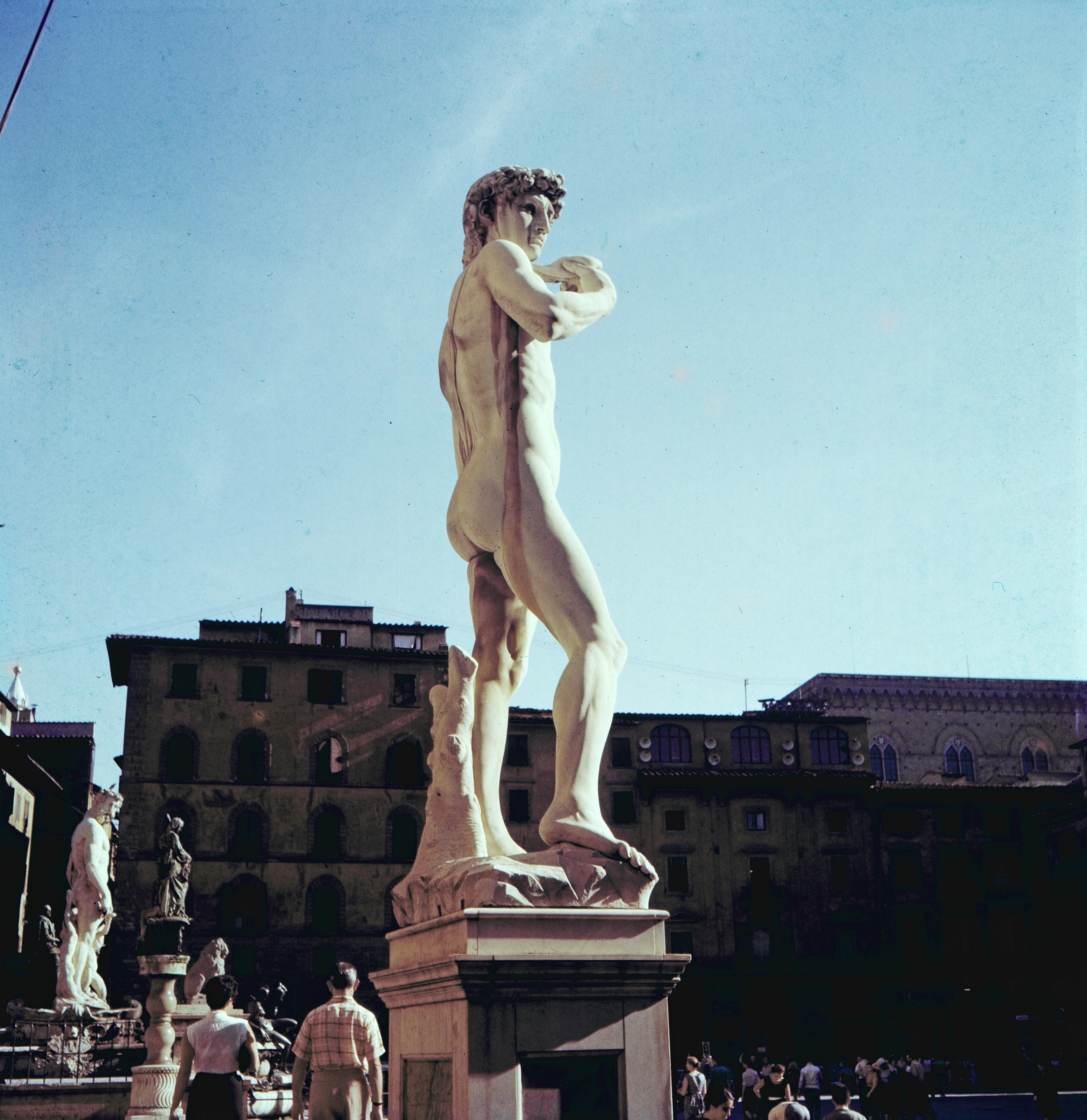 Unknown Color Photograph - Italy in  1956 - David - Piazza della Signoria, Florence